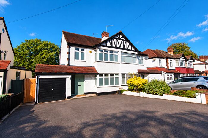 3 Bedroom Semi Detached House For Sale In Central Way, Carshalton Beeches, SM5