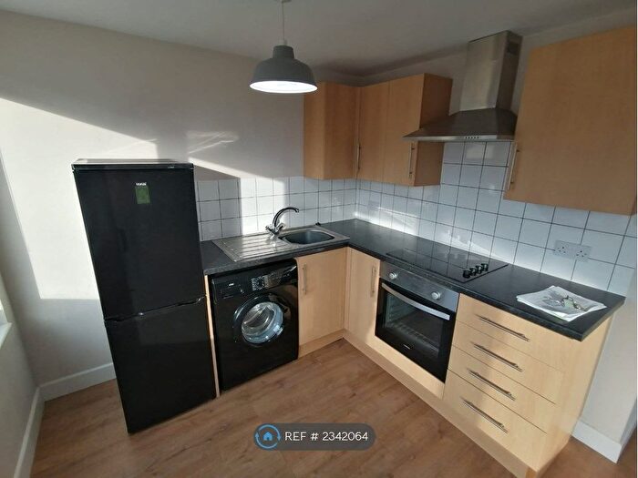 1 Bedroom Flat To Rent In Nairn House, Rustington, Littlehampton, BN16