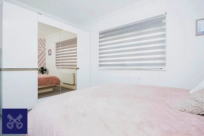 2 Bedroom Terraced House For Sale In Bowland Way, Kingswood, Hull, East Yorkshire, HU7