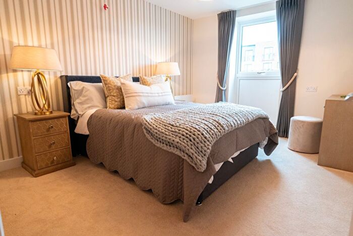 1 Bedroom Flat To Rent In Swindon, SN1