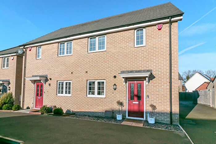 2 Bedroom Semi-Detached House For Sale In Goodwin Drive, Arlesey, SG15