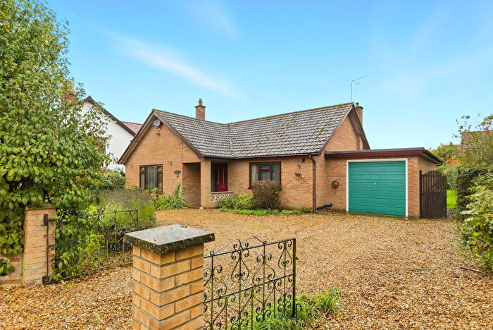 3 Bedroom Detached Bungalow For Sale In Millers Square, Attleborough, NR17