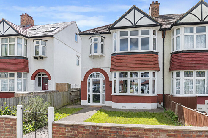 3 Bedroom Terraced House To Rent In Upper Elmers End Road, Beckenham, BR3