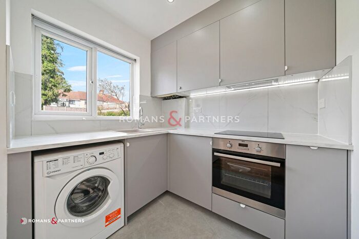 3 Bedroom Semi-Detached House To Rent In Lynmouth Gardens, Perivale, UB6