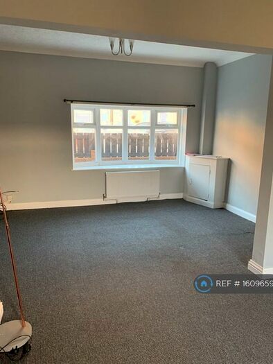 2 Bedroom End Of Terrace House To Rent In Louisa Street, Darlington, DL1