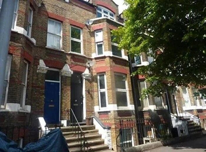 1 Bedroom Flat To Rent In Southwark Bridge Road, Borough, SE1