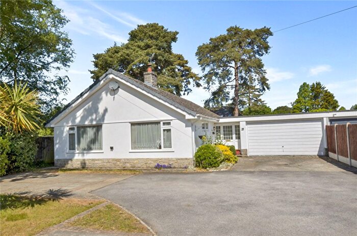 3 Bedroom Bungalow For Sale In Glenwood Road, West Moors, Ferndown, Dorset, BH22