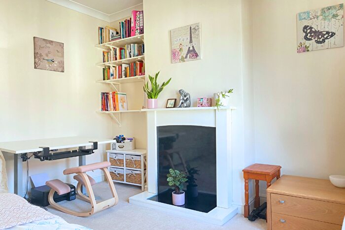 1 Bedroom Maisonette For Sale In Downend Park Road, Bristol, BS16