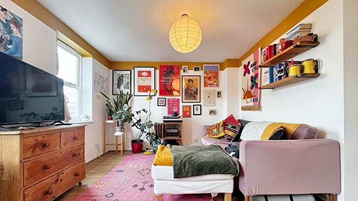 2 Bedroom Flat To Rent In Saint Gabriels Court All Hallows Road, Bristol, BS5