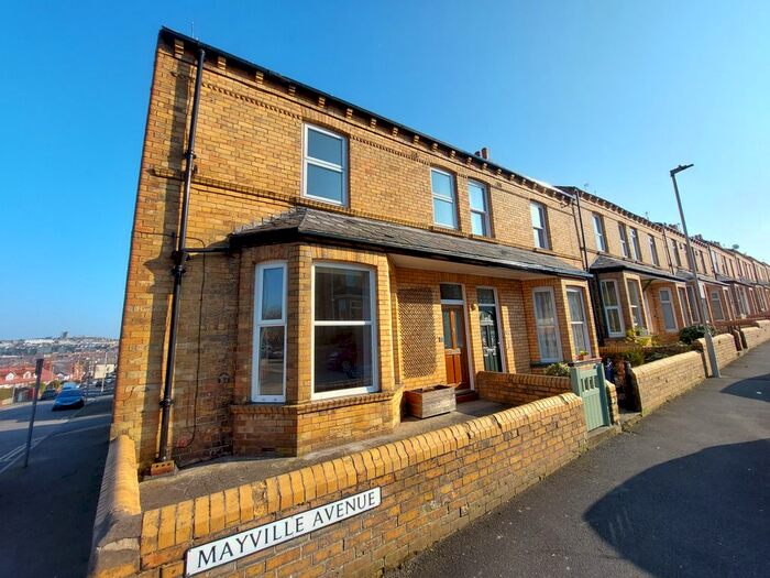 3 Bedroom End Of Terrace House To Rent In Mayville Avenue, Scarborough, YO12