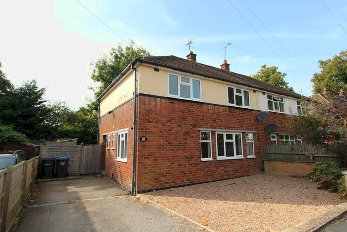 3 Bedroom Semi-Detached House For Sale In Elwells Avenue, Dunton Bassett, LE17