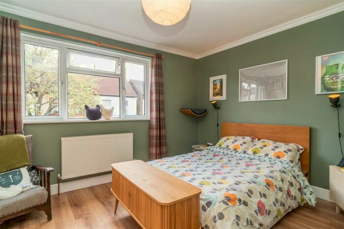 3 Bedroom Terraced House For Sale In St. Olaves Road, London, E6