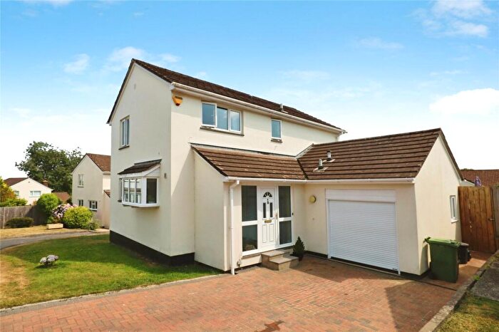 3 Bedroom Detached House For Sale In Goodwood Park Road, Northam, Bideford, EX39