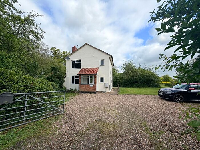 3 Bedroom Detached House To Rent In London Road, Shadingfield, NR34