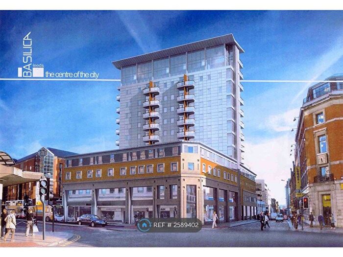 1 Bedroom Flat To Rent In Basilica, Leeds, LS1
