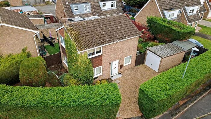 3 Bedroom Detached House For Sale In Oslo Gardens, Corby, NN18