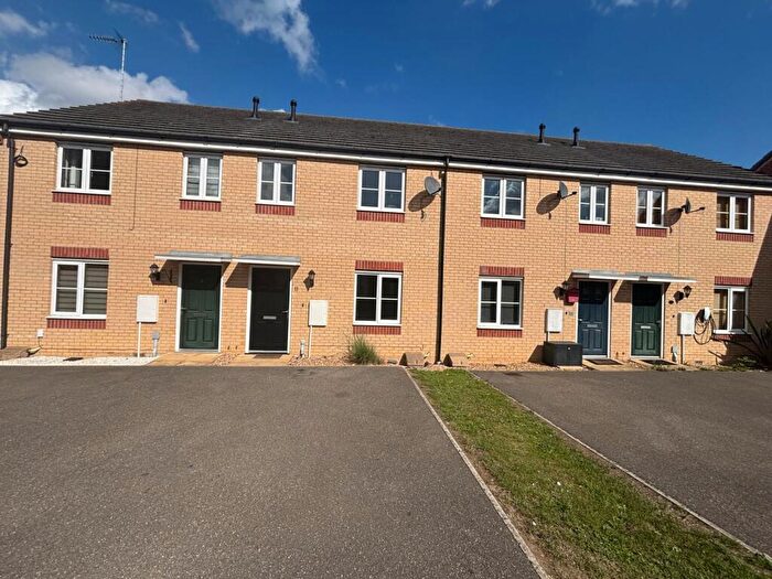 3 Bedroom Terraced House To Rent In Brooklands Way, Bourne, PE10