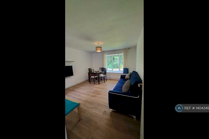 1 Bedroom Maisonette To Rent In Mountbatten Close, St Albans, AL1