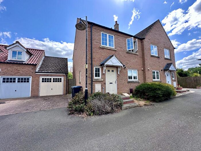 3 Bedroom Semi-Detached House For Sale In Guernsey Way, Littleport, Ely, Cambridgeshire, CB6