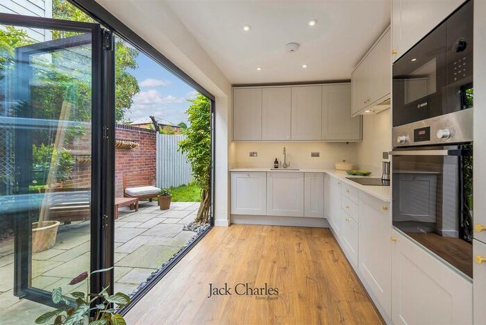 2 Bedroom End Terrace House For Sale In Garden Road, Tonbridge, TN9