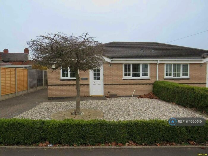 2 Bedroom Bungalow To Rent In Brook Glen Road, Stafford, ST17