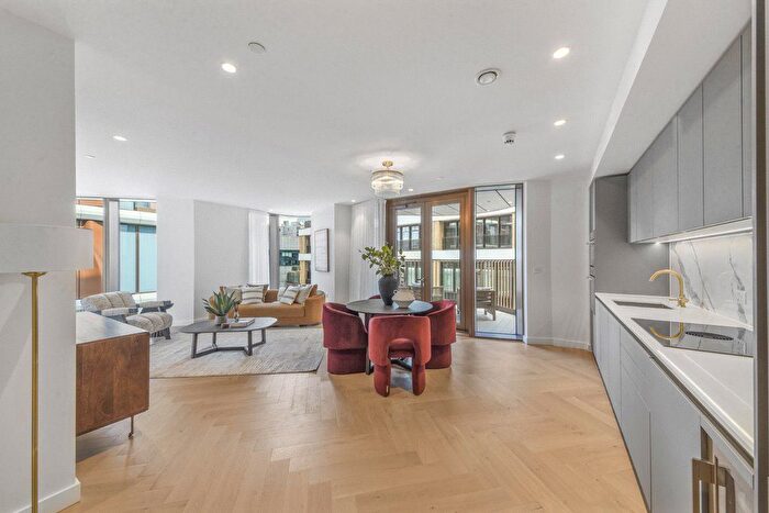 2 Bedroom Flat For Sale In Triptych Place, London, SE1