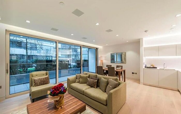 2 Bedroom Flat To Rent In Tudor House, One Tower Bridge, Duchess Walk, London Bridge, London, SE1