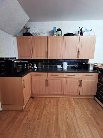 4 Bedroom Terraced House To Rent In Rhondda Street, Mount Pleasant, Swansea, SA1