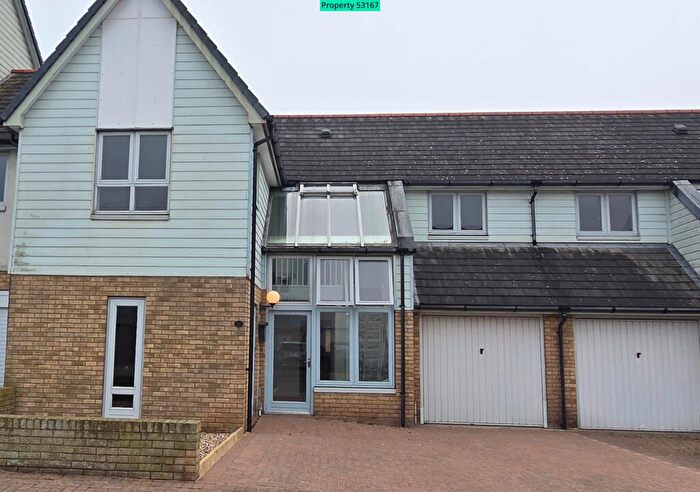 4 Bedroom Terraced House For Sale In St. Marys Island, Chatham, ME4