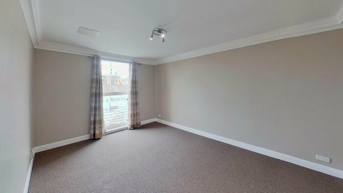 2 Bedroom Flat To Rent In East London Street, Edinburgh, EH7