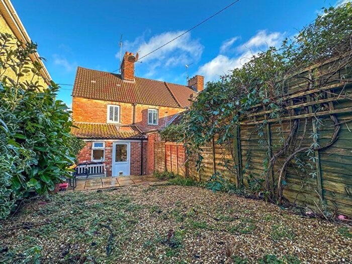 2 Bedroom End Of Terrace House For Sale In Bishops Waltham, SO32