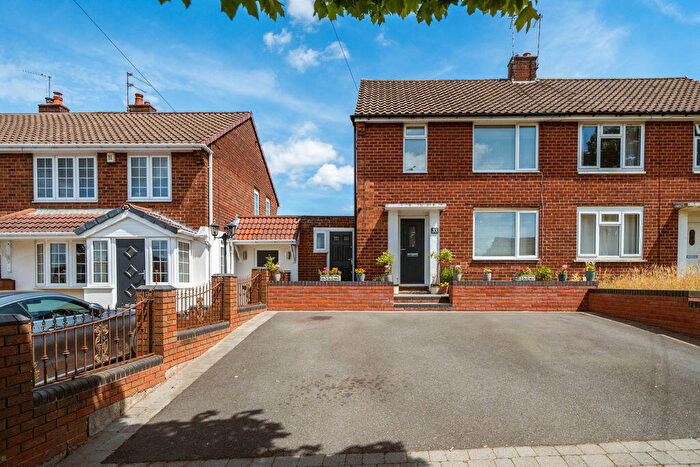 2 Bedroom Semi Detached House For Sale In Standhills Road, Kingswinford, DY6