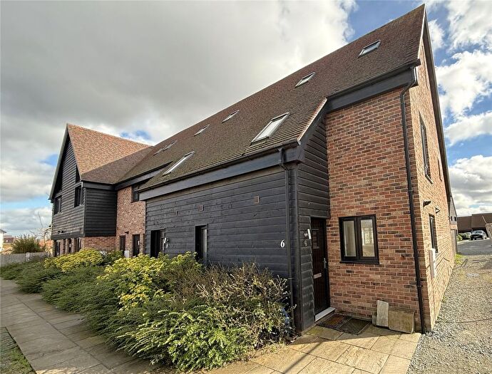 4 Bedroom End Terrace House To Rent In James Court, Stanford-Le-Hope, Essex, SS17