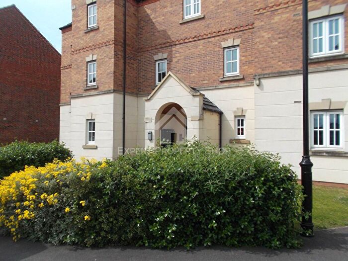 2 Bedroom Flat To Rent In Denbigh Avenue, Worksop, S81