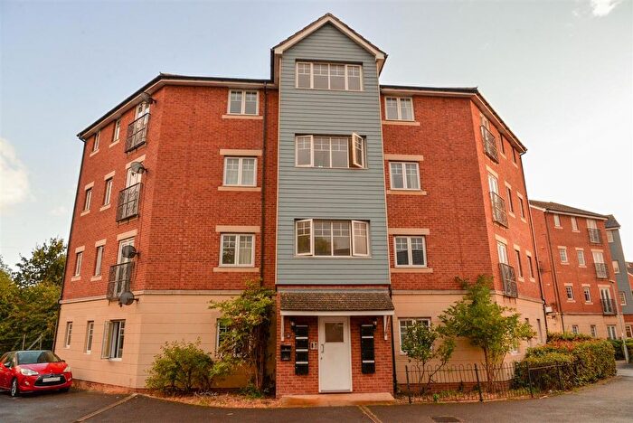 2 Bedroom Flat To Rent In Standish Street, Bridgwater, TA6