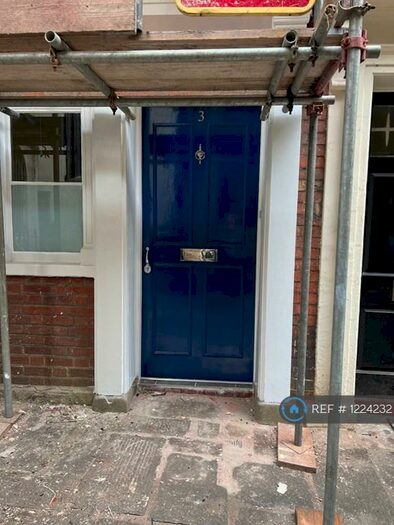 7 Bedroom Flat To Rent In All Saints Court, Bristol, BS1