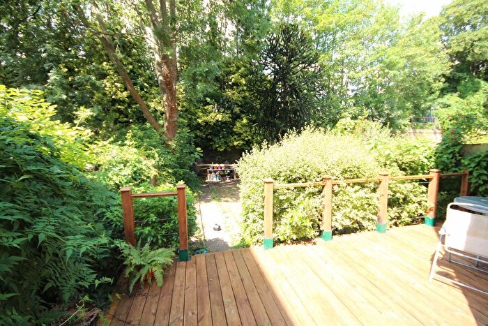 1 Bedroom Flat To Rent In Wightman Road, London, N8