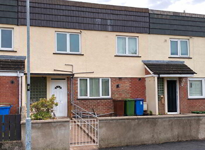 4 Bedroom Mid Terraced House For Sale In Divis Way, Lisburn, BT28