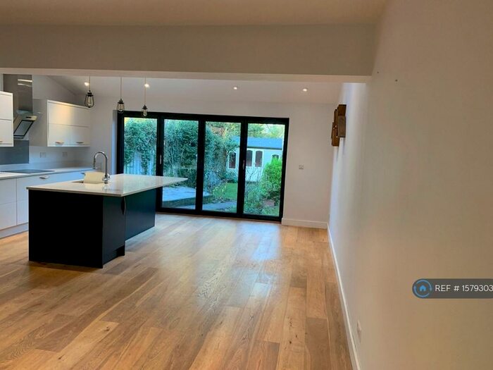 3 Bedroom Semi-Detached House To Rent In Abbey Street, Saffron Walden, CB10