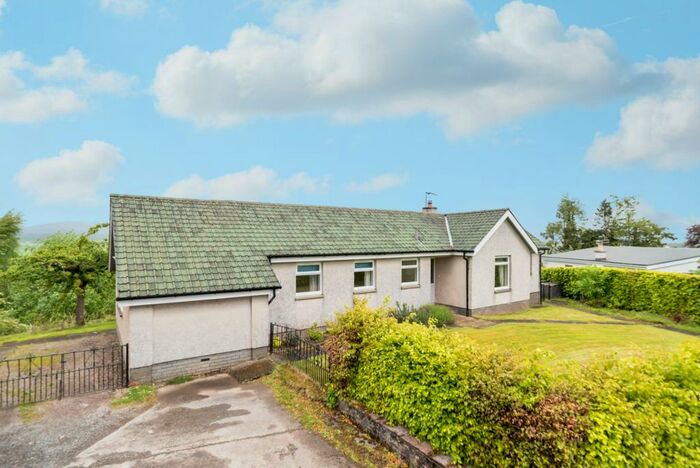3 Bedroom Bungalow For Sale In Main Street, Gargunnock, Stirling, FK8