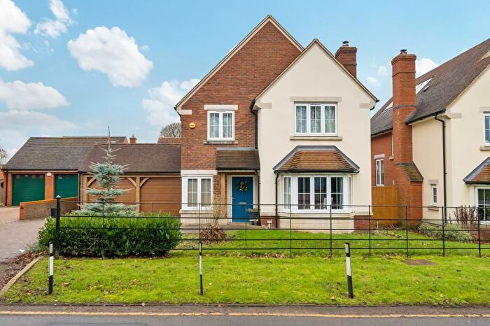 4 Bedroom Detached House For Sale In Princes Risborough, Buckinghamshire, HP27