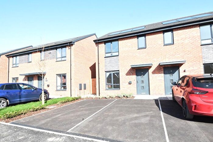 3 Bedroom Semi Detached House To Rent In Pine Close, Bury, BL9