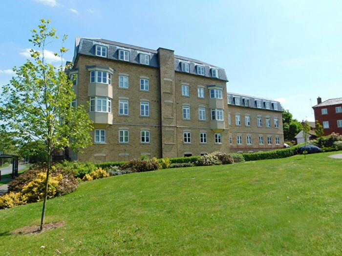 2 Bedroom Flat To Rent In Beche Road, Colchester, Essex, CO2
