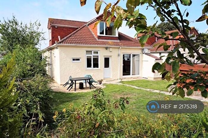 6 Bedroom Detached House To Rent In Pine Grove, Bristol, BS7