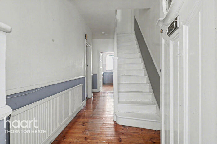 4 Bedroom Semi Detached House For Sale In Maryland Road, Thornton Heath, CR7