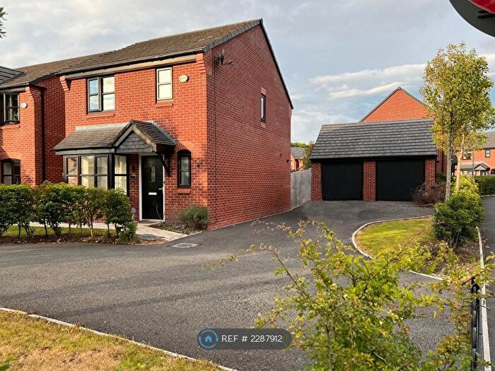 3 Bedroom Detached House To Rent In Cassidy Way, Eccles, Manchester, M30