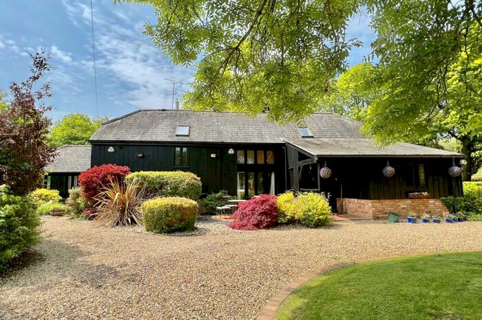 5 Bedroom Detached House For Sale In North Gorley, Fordingbridge, SP6