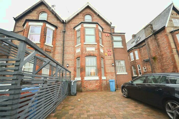 2 Bedroom Apartment To Rent In Old Lansdowne Road, Didsbury, Manchester, M20
