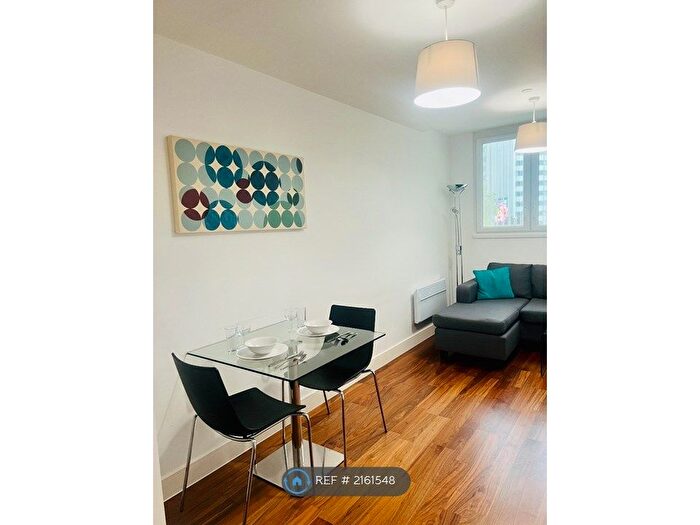 1 Bedroom Flat To Rent In Metropolitan House, Birmingham, B16