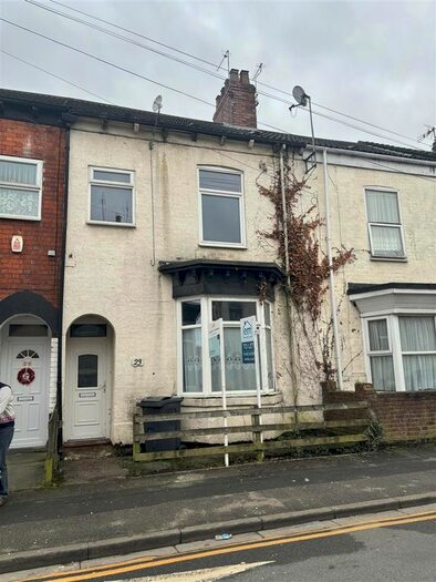 2 Bedroom Terraced House To Rent In Grafton Street, Hull, HU5
